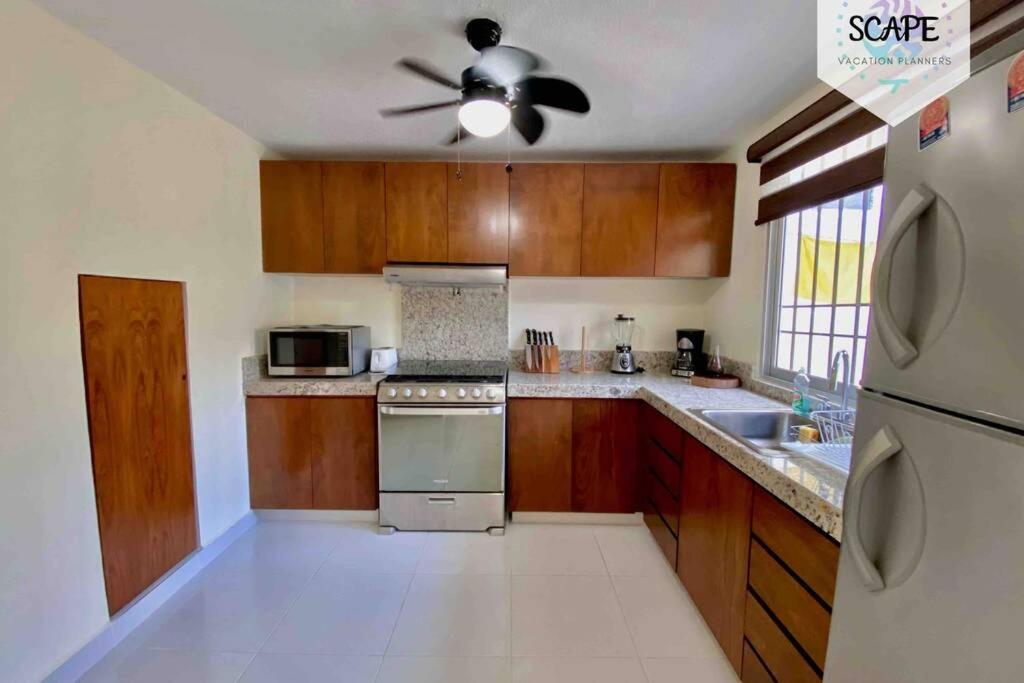 Amplia Y Calida Casa Cerca De Plaza Las Americas Villa Cancún Kültér fotó