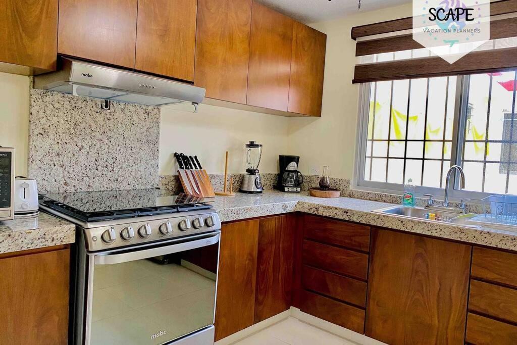 Amplia Y Calida Casa Cerca De Plaza Las Americas Villa Cancún Kültér fotó